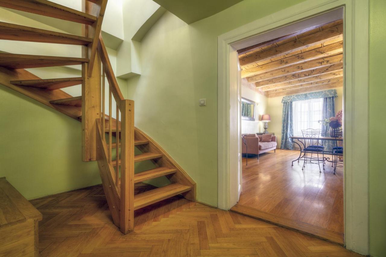 Hotel Black Star Praga